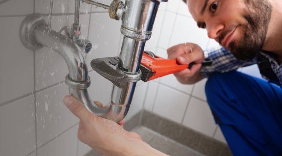 Professional same day plumber services in Hubbard, IA